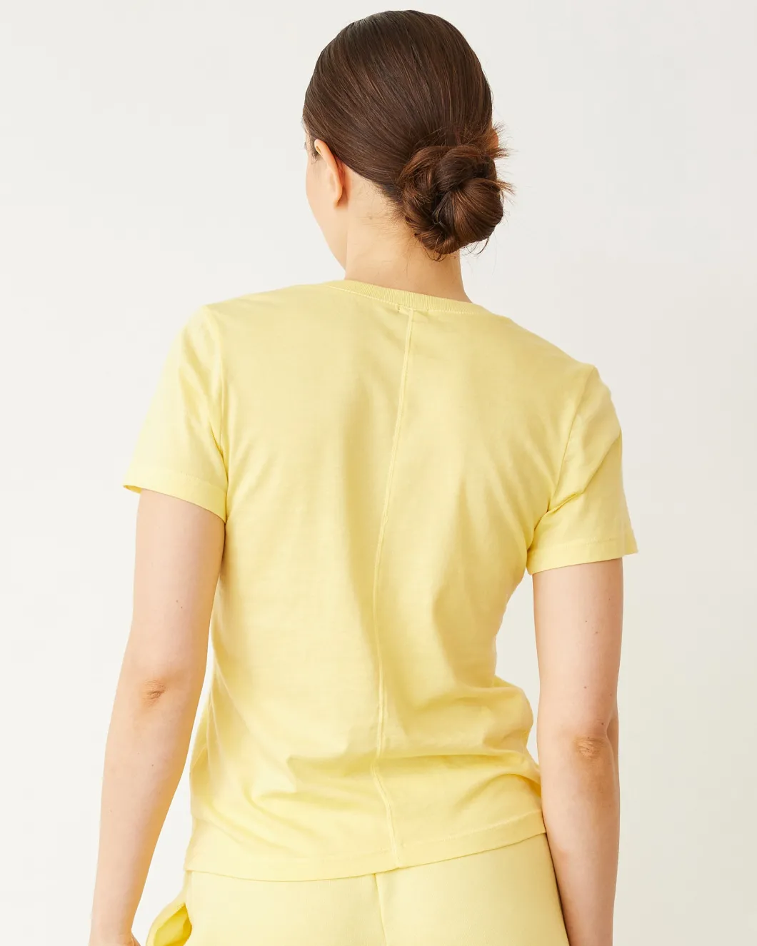 MONROW Basic V Neck LEMON Fashion