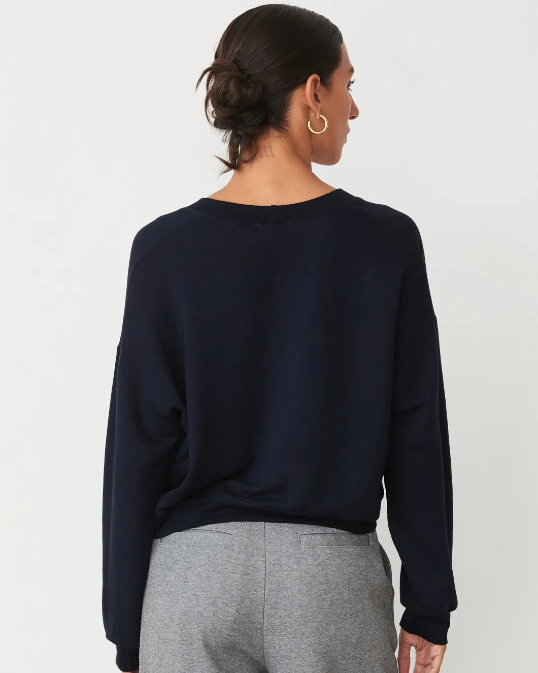 MONROW Softfleece Crop V Neck Sweatshirt DARKNAVY Cheap