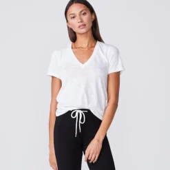 MONROW Textured Tri Blend Fitted V Neck Tee - Color WHITE Hot